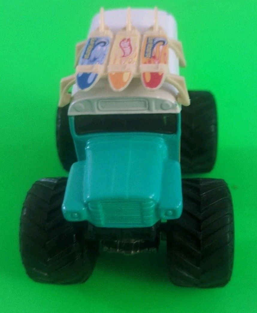 HOT WHEELS MONSTER TRUCKS,SURF MONSTER BUS, 2004 TEAL/WHITE, 1:64