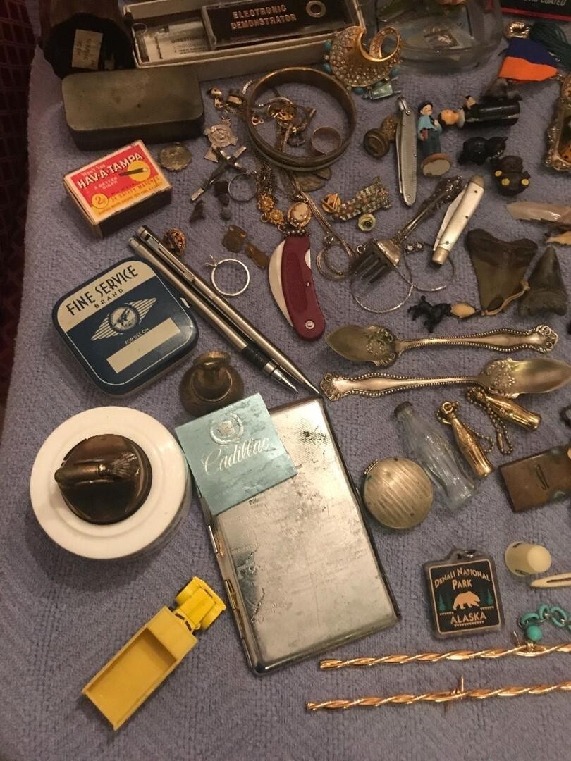 5 pound box lot – Estate warehouse clearance New & preowned varied items-RSR3