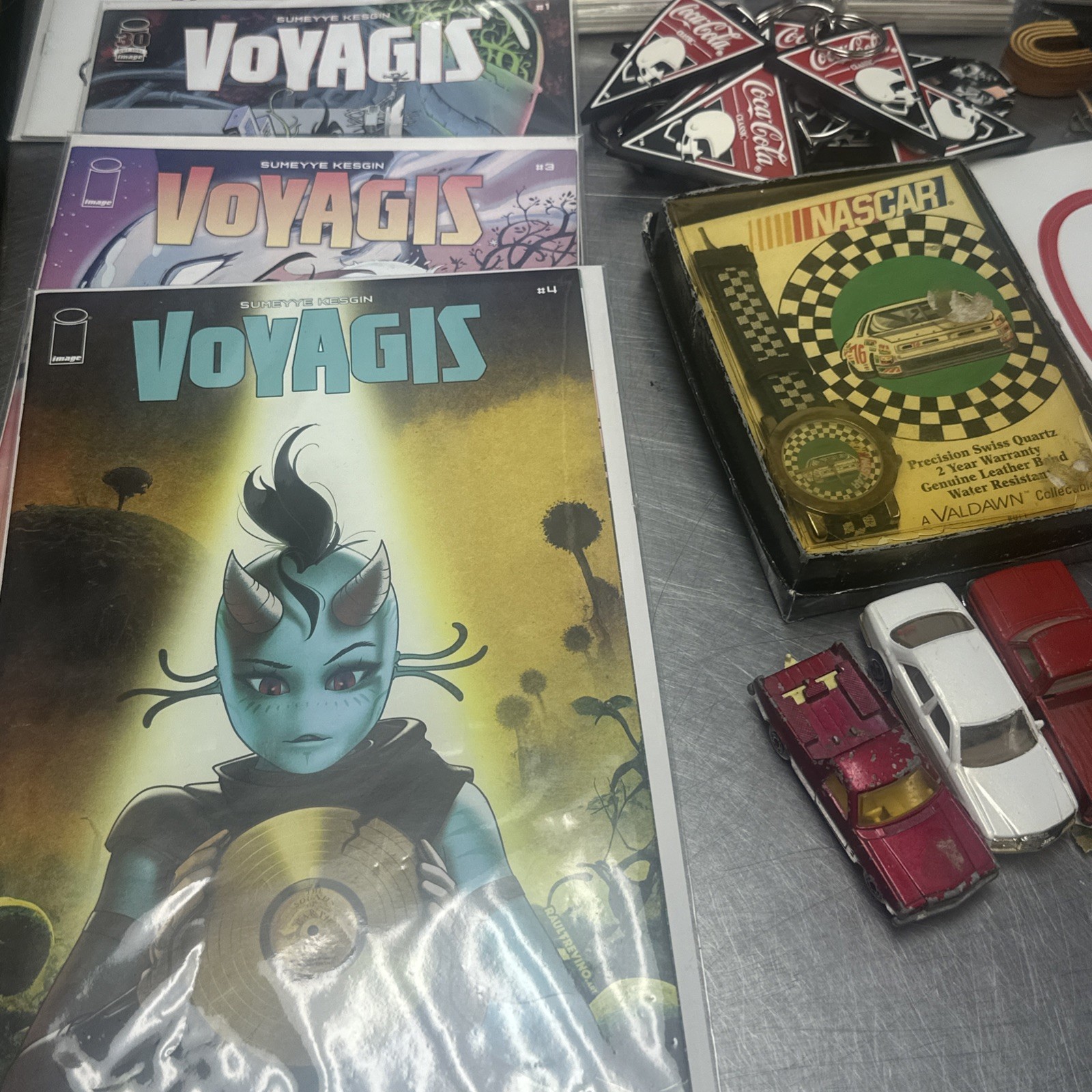 Junk Drawer Job Lot Baseball Card Stamp Jewelry Camera Metal Toys Car Coin #2