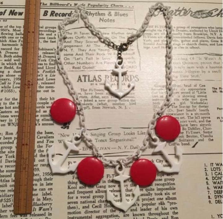 Marine Red White Sailor Sea Rockabilly 50s Vintage Style Necklace Hinomaru Red