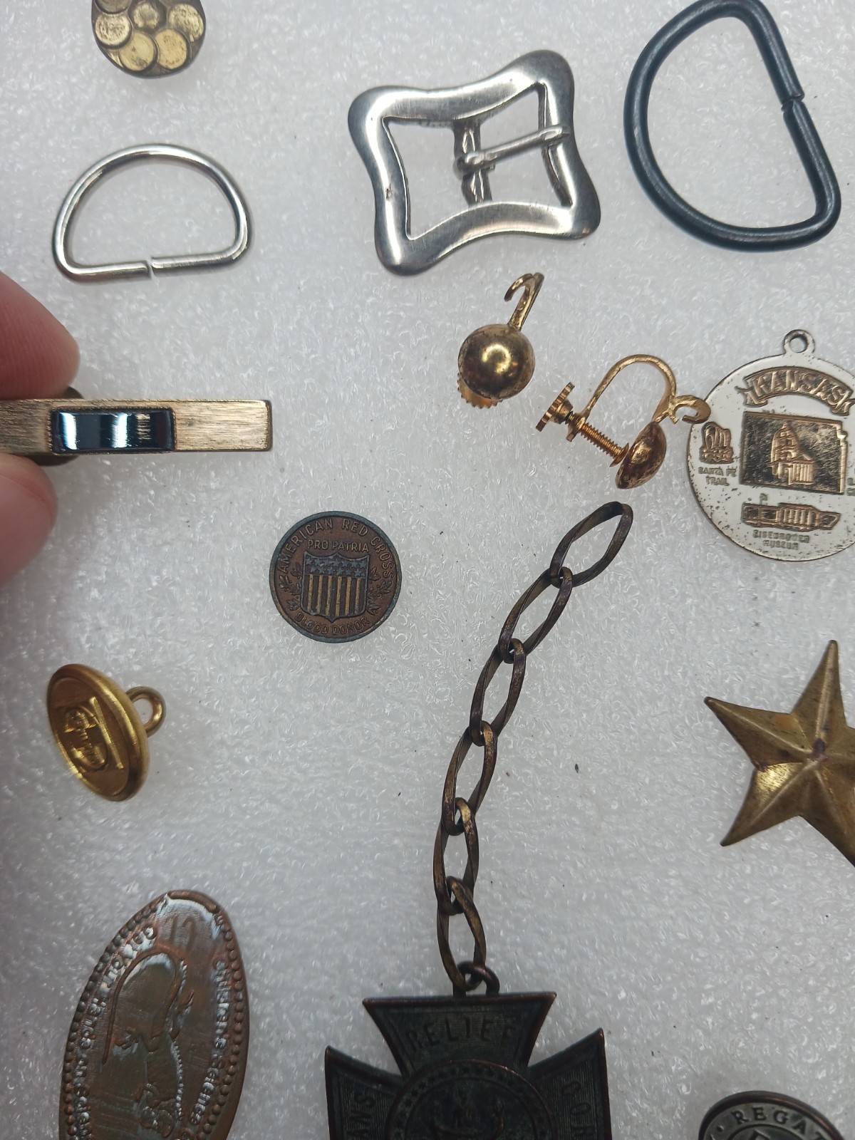 Vintage Junk Drawer Lot Military Medal Pins Tokens Tie Clips Coins Gem Jr…