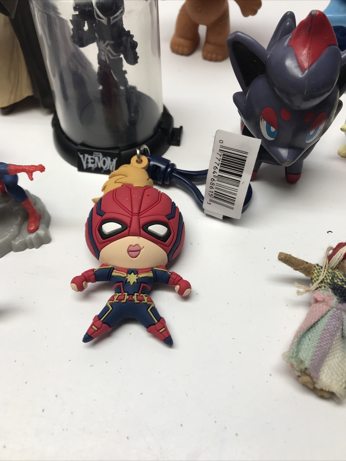 Junk Drawer Lot Of 20+ Mcdonalds Toys Action Figures Star Wars Marvel Smurfs KG