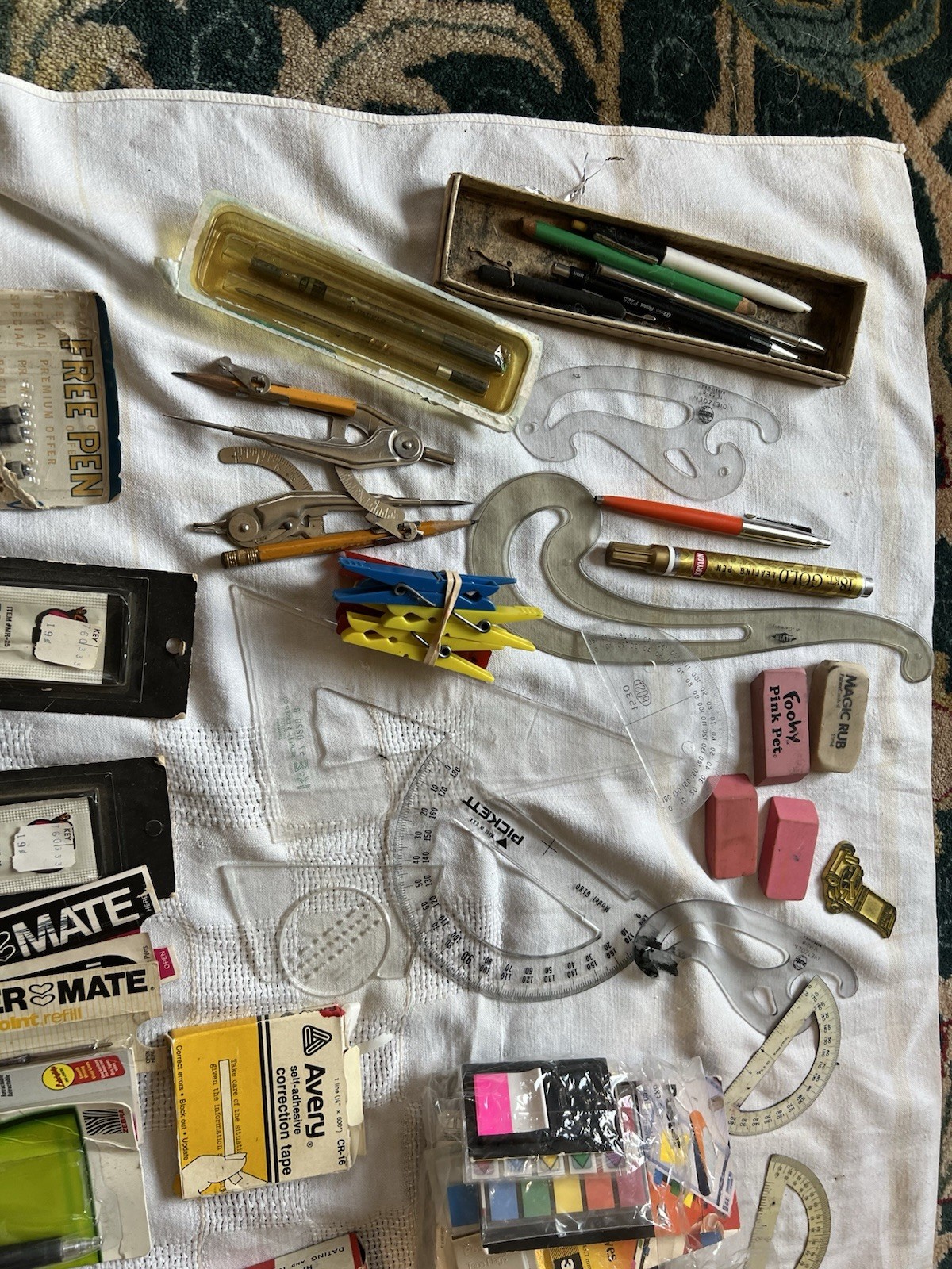 VINTAGE JUNK DRAWER LOT OF Home Office Type Items – 1970’s Tale Look ZOOM IN!!!
