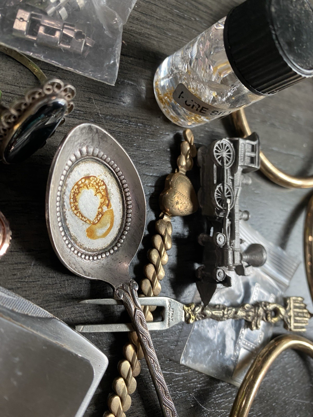 Vintage Jewelry Lot Watch Brooch Pin Necklace Bracelet Ring Earring Junk Drawer