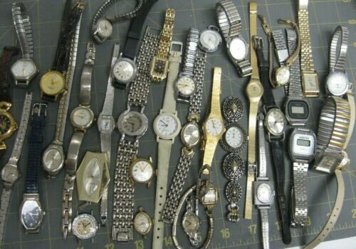 “Junk Drawer Bargain” -mixed collectibles, 1 pound-vintage to new” smalls #5s44