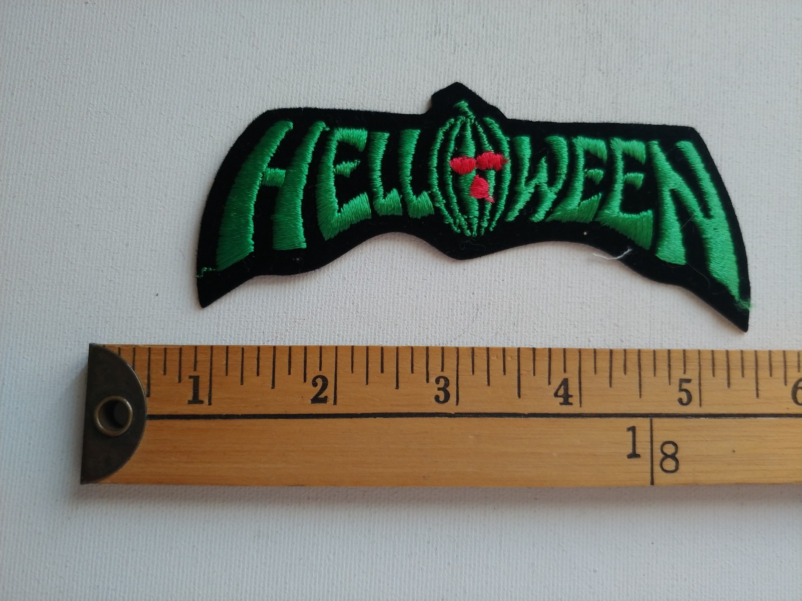 ( 1 HELLOWEEN POWER METAL BAND GERMANY GERMAN MUSIC BADGE PATCH CREST ECUSSON )