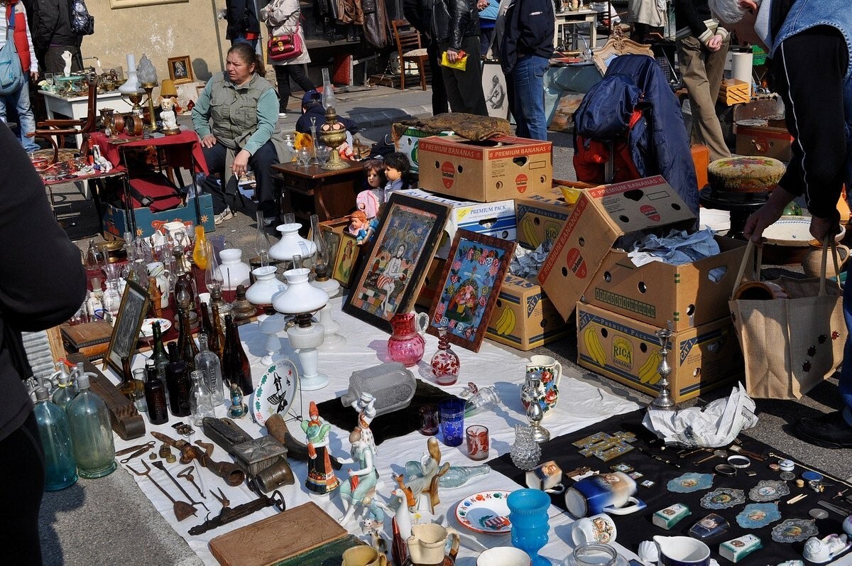 1 pound “Junk Drawer Estate Crate”- Mixed items, bulk- See details below#MTS35