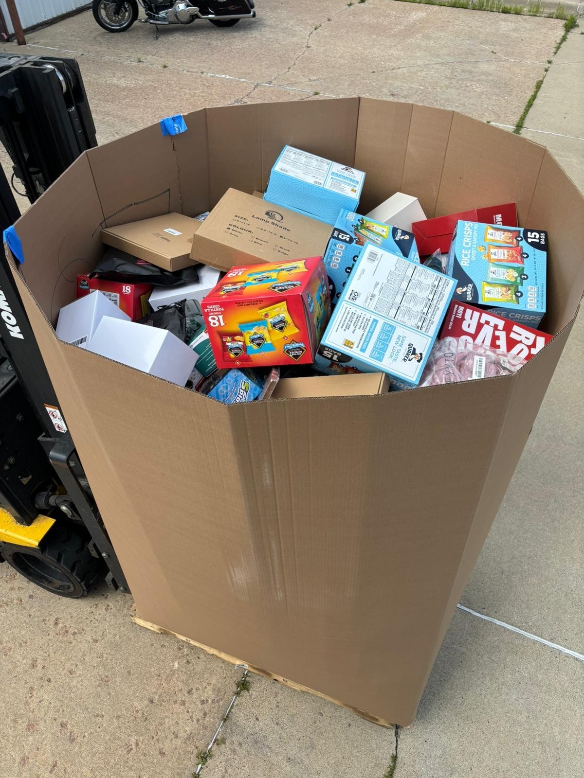 50 PCS – MYSTERY BOXES!!! LIQUIDATION BRAND NEW (( LARGE BOX )) Amazon Products!
