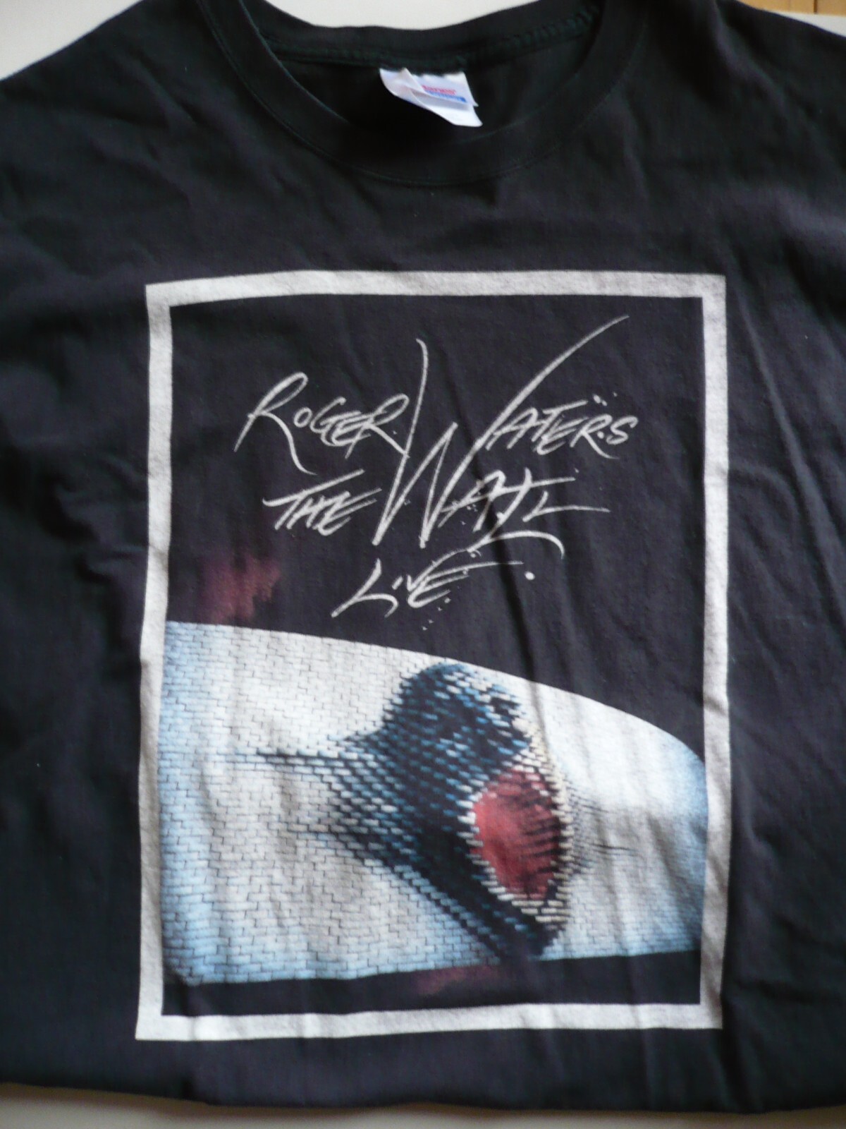 ROGER WATERS THE WALL Tee T-shirt BLACK, SIZE XL ROCK POP BAND SHIRT, PINK FLOYD