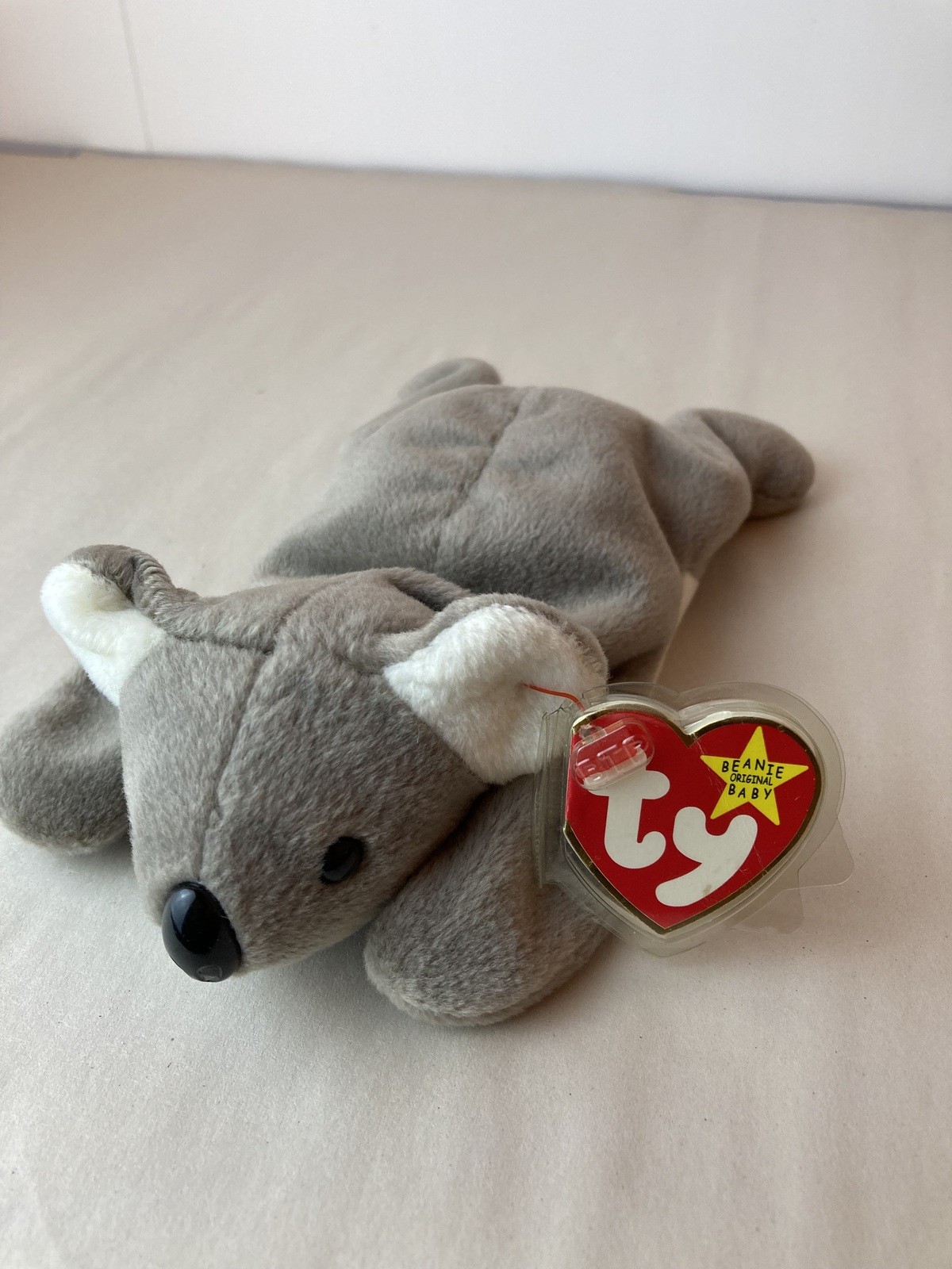TY Beanie Baby “Nanook” husky