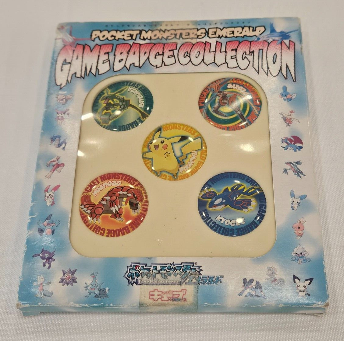 Pokemon Pocket Monsters Emerald Game Badge Collection Famitsu Japan 2004 RARE