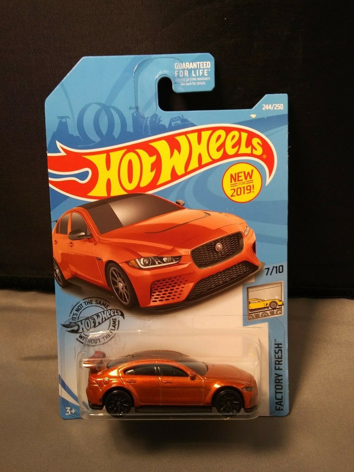 HOT WHEELS JAGUAR XE SV PROJECT 8 2019 FACTORY FRESH #7/10 DARK ORANGE DIECAST