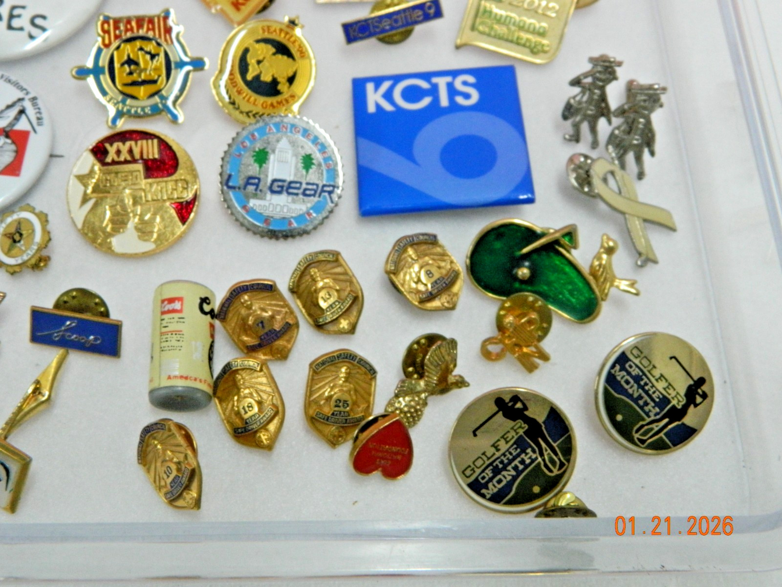 JUNK DRAWER LOT PINS EARRINGS SEATTLE SEAFAIR GOLF GREEN GOLFER OF THE MONTH ECT