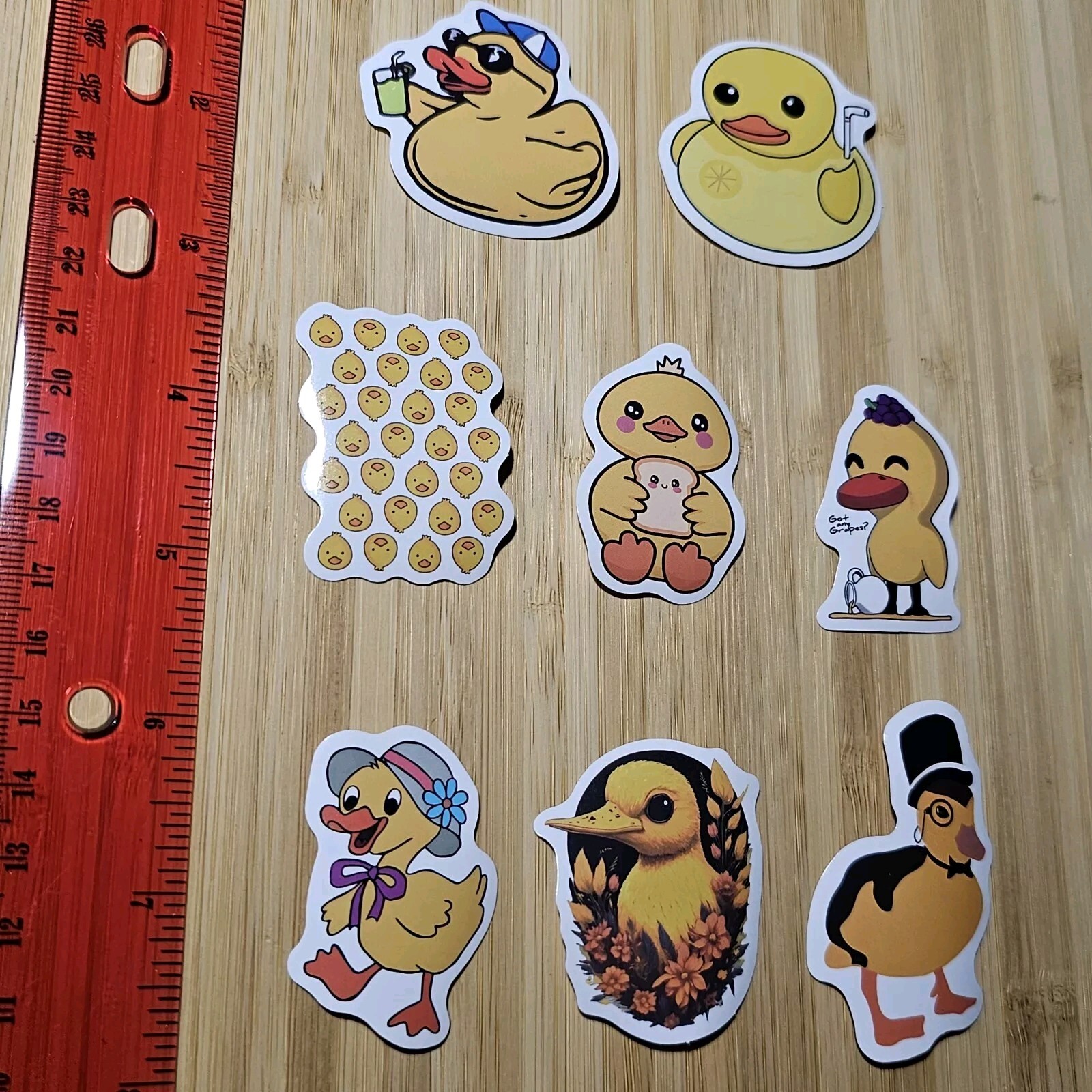 RUBBER DUCK RUBBER DUCKY CARTOON & REAL DUCKS S80 STICKER LOT STICKERS DUCKLINGS