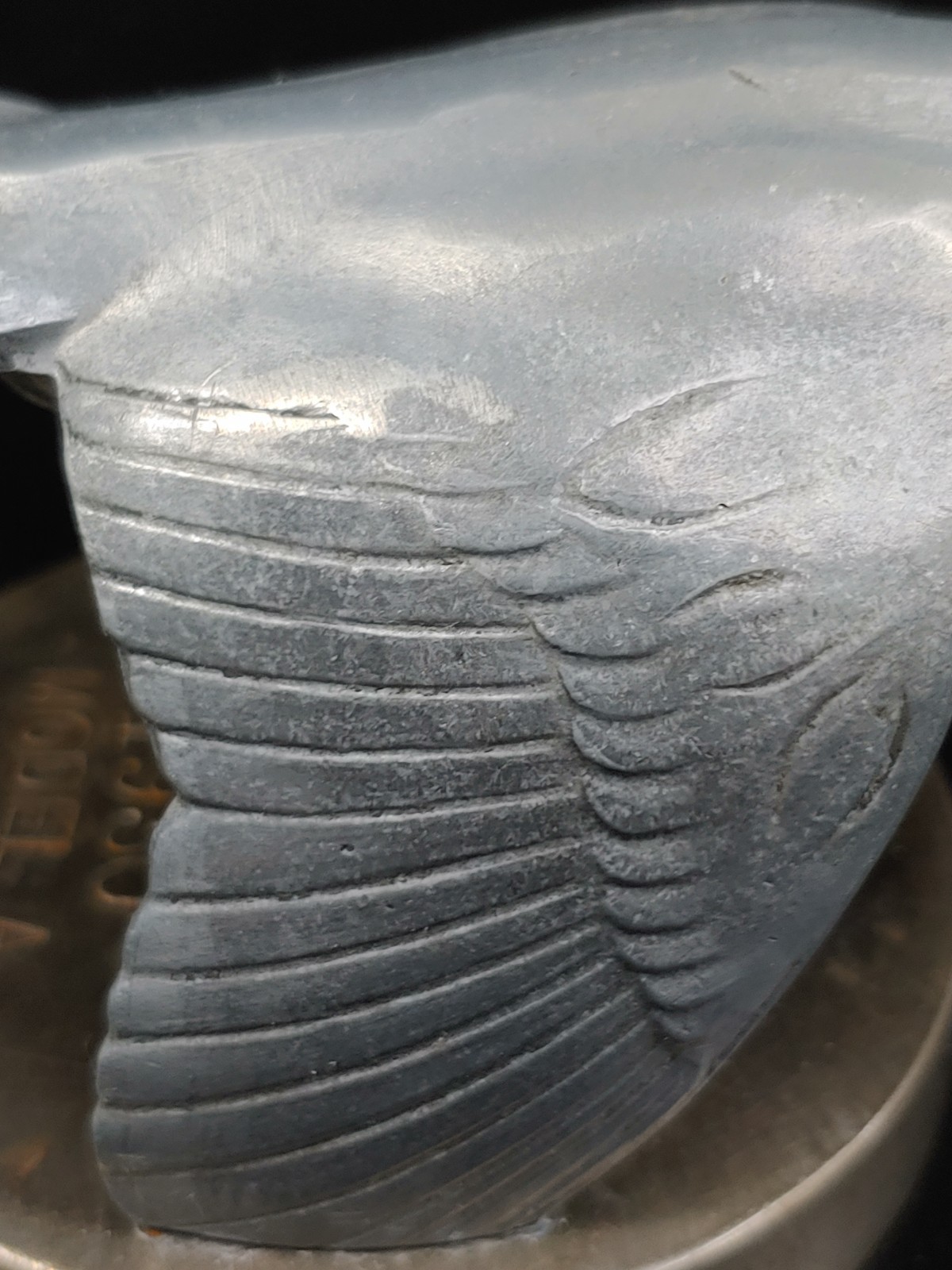 1931 Ford Model A Oldtimer US Car Pewter Sculpture Flying Bird Figurine Emblem