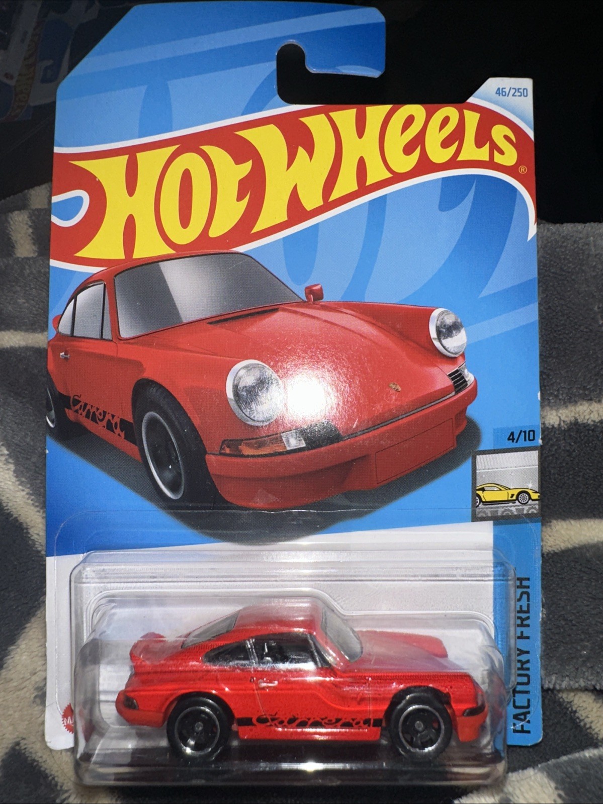 Hot Wheels Porsche 911 Carrera RS 2.7 Factory Fresh #4/10 Red Diecast 1:64 Scale