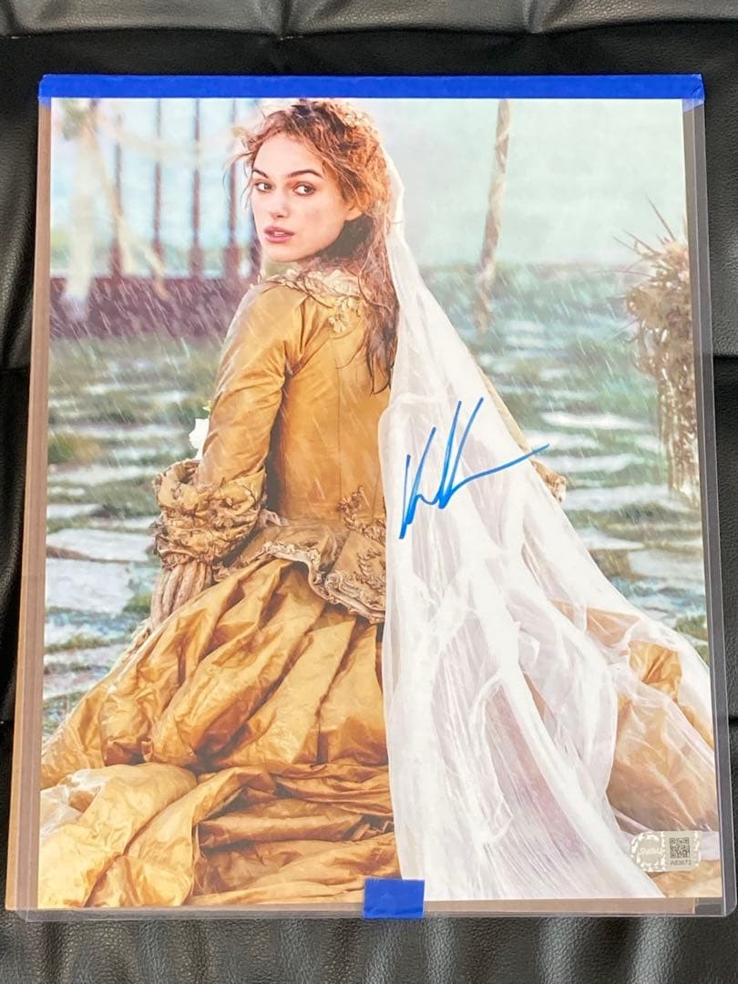 Keira Knightley Autograph Portrait 11×14 inches Pirates of the Caribbean Signed