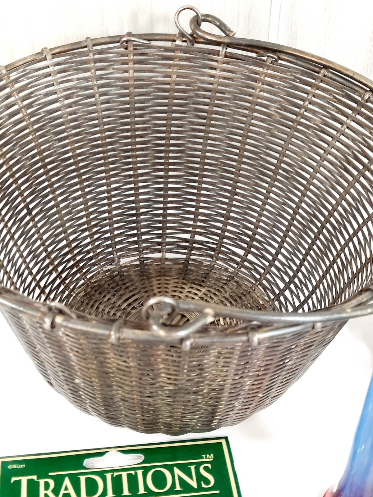 Junk Drawer Lot Women’s Silver Basket Jewelry Collectables Glass Ring Holder