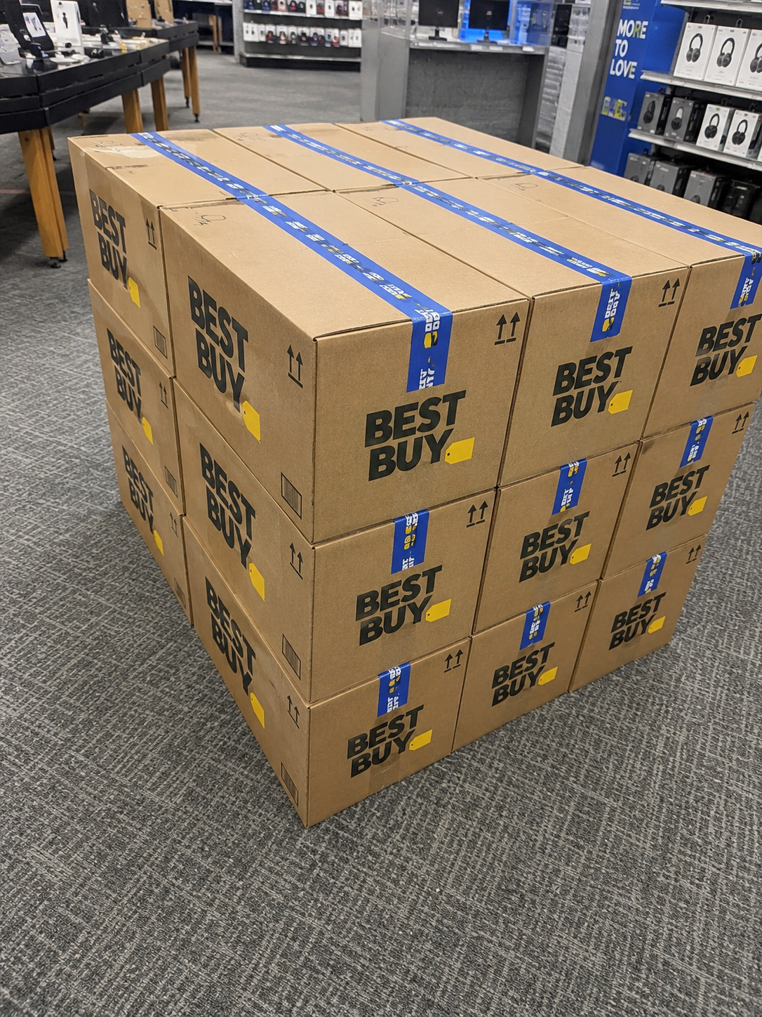 Amazon HomeGoods Product Showcase – Consumer Goods Bundle