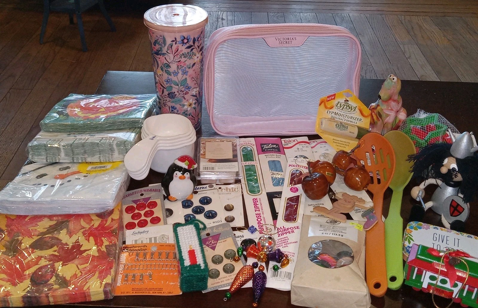 grandma junk drawer lot Crafts Vera Bradley Victoria’s Secret Lot of 40+ items