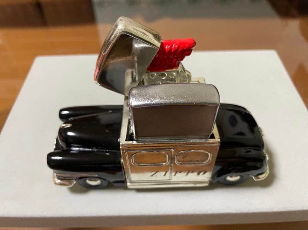 zippo zippoker stand (1998) + zippoker lighter (2001)