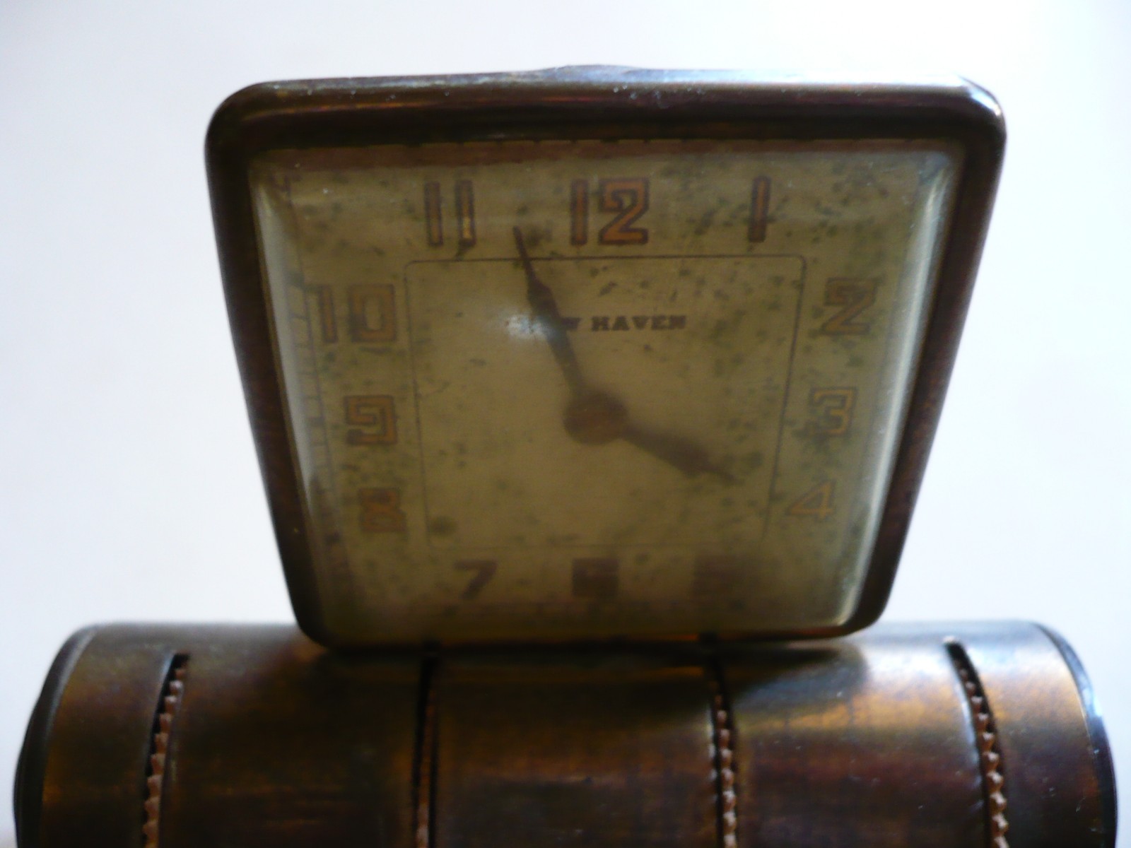 MILITARY ITEM, 1940s 40s era DESK CLOCK with DIARY MILITARY NAVY NOTATIONS RARE