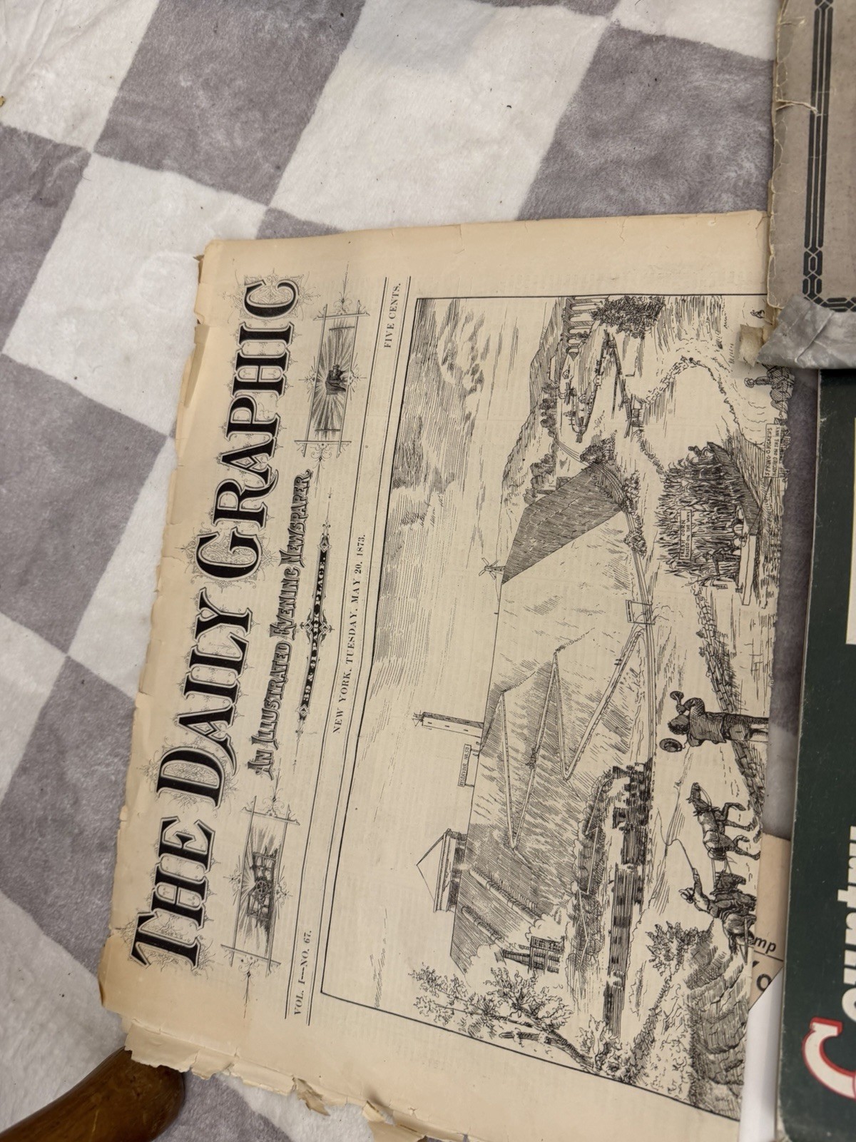 Vintage Paper Lot – Reader’s Digest, Ladies Home Journal, Daily Graphic, etc