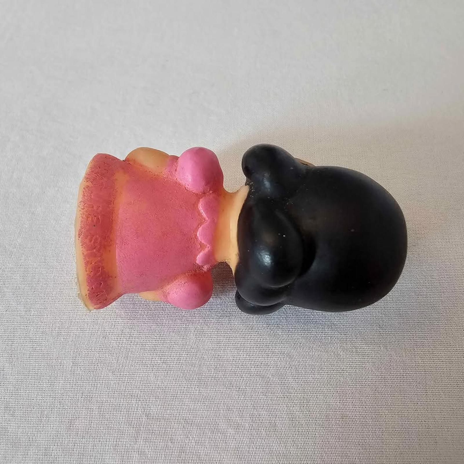 Vtg Lucy Peanuts finger puppet United Feature Syndicate 1952