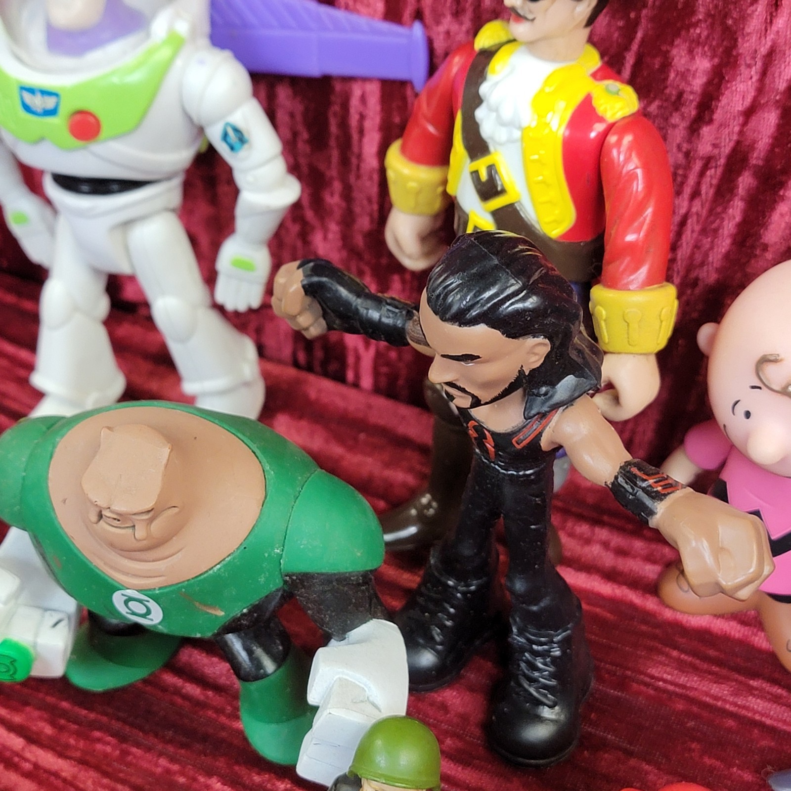 Vintage Toy TOYS Lot ACTION FIGURE AS FOUND CHARLIE HEROE PIRATE BIG MIX MINI