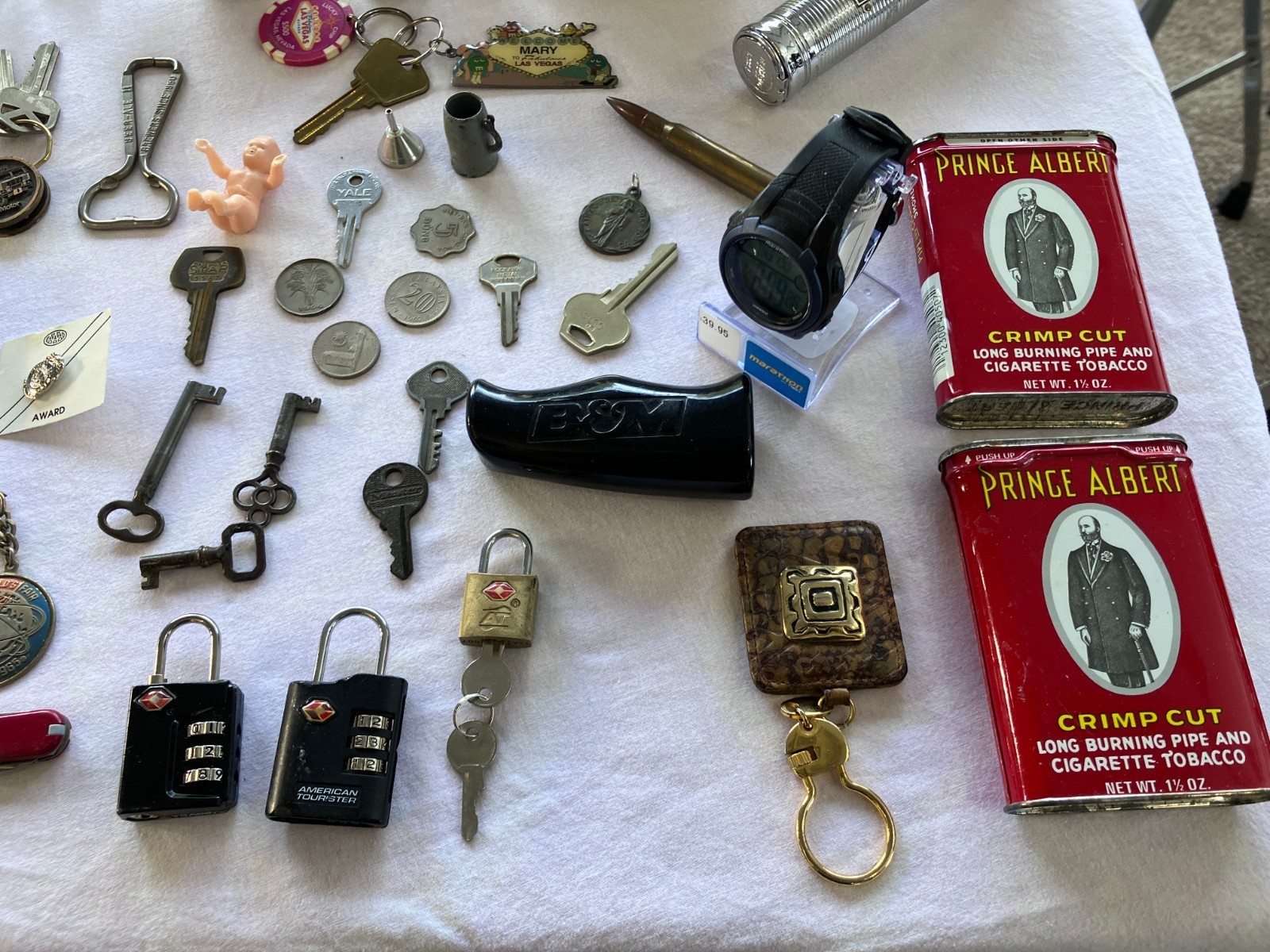Vintage Collectibles Lot Miscellaneous Items Please check out Pictures NICE!!