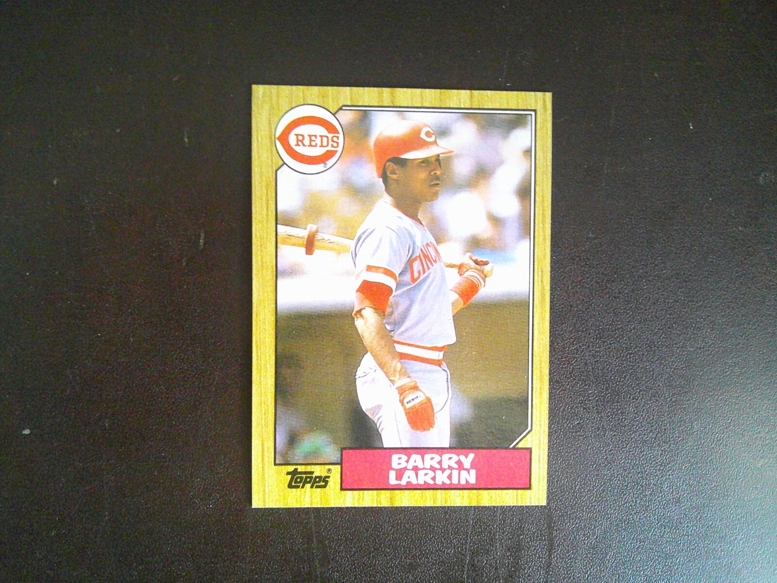 1987 TOPPS *HOFer BARRY LARKIN of the CINCINNATI REDS* #648 R O O K I E card!