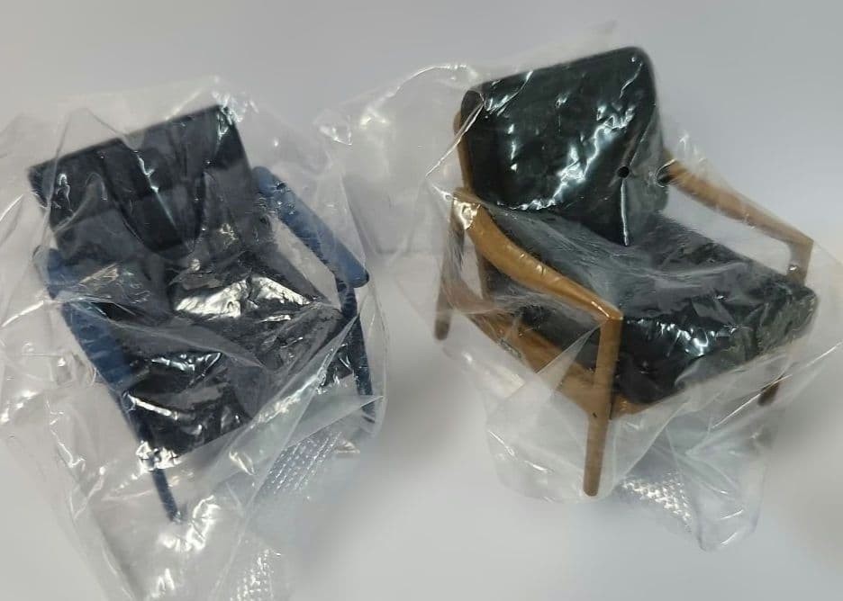 Miniature “Laundry Goods & Karimoku Chair & Sewing Machine, etc.” 5-piece set
