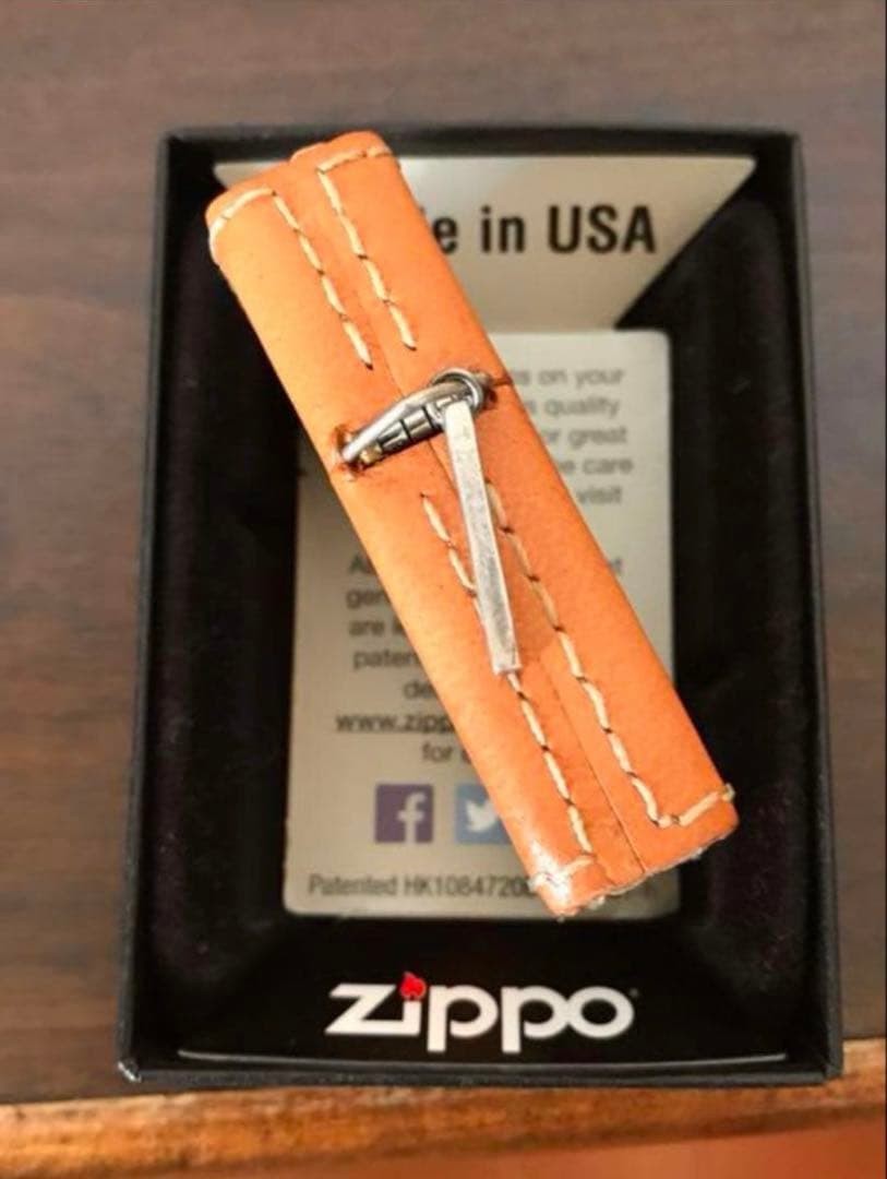 Zippo WINS HOUSE Winds House Leather Made in 2004 Good Condition
