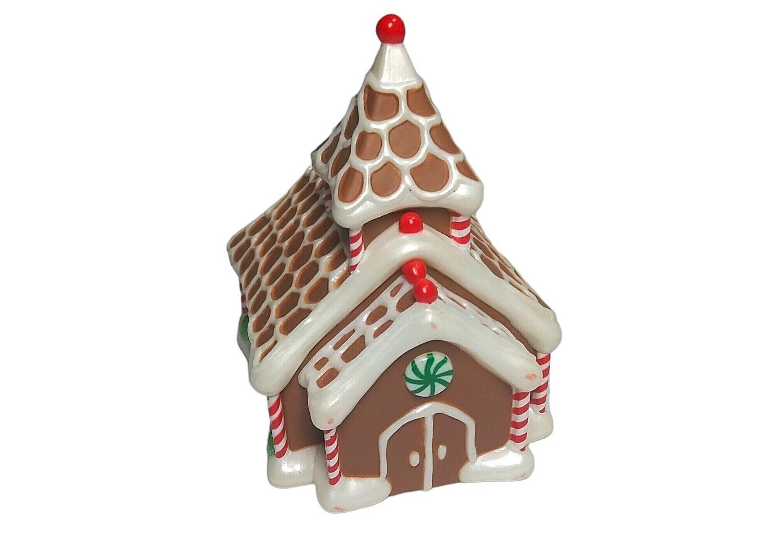 Gingerbread Church 2000 Hallmark Keepsake Ornament QX8244