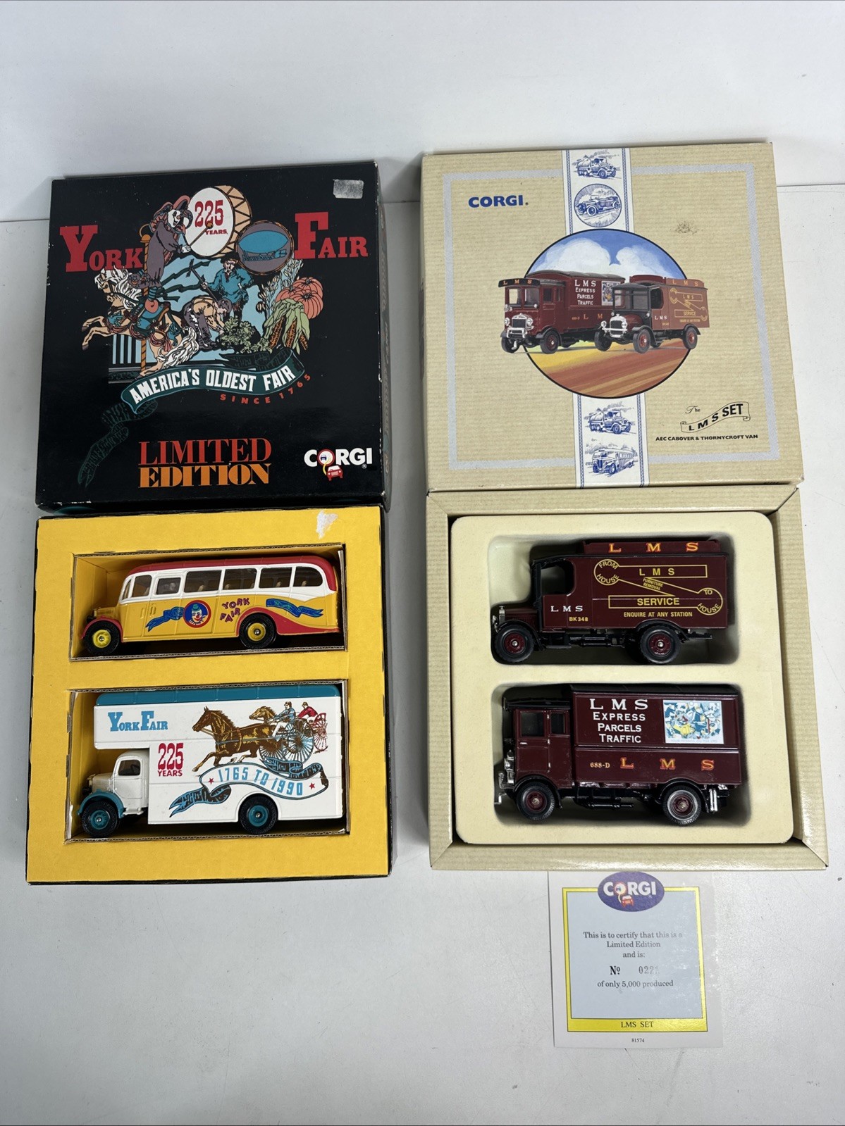 Corgi Pantech Van York Fair and LMS Express Parcels