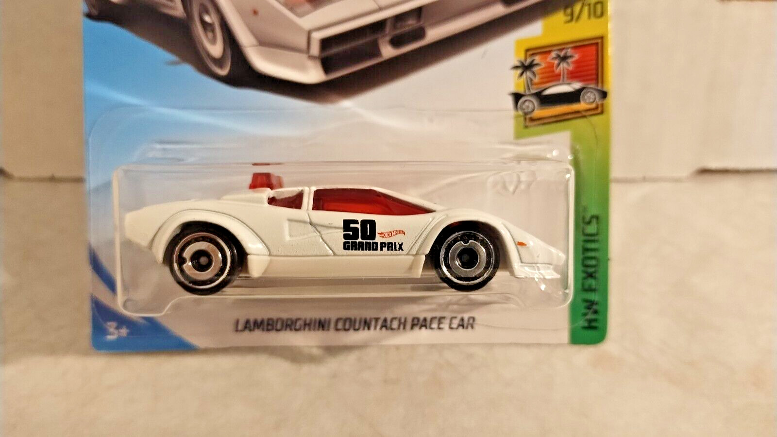HOT WHEELS LAMBORGHINI COUNTACH PACE CAR HW EXOTICS #9/10 DIECAST 1:64 SCALE