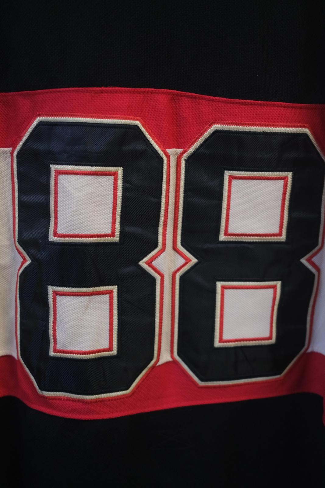09′ Reebok Chicago Blackhawks Hockey Jersey