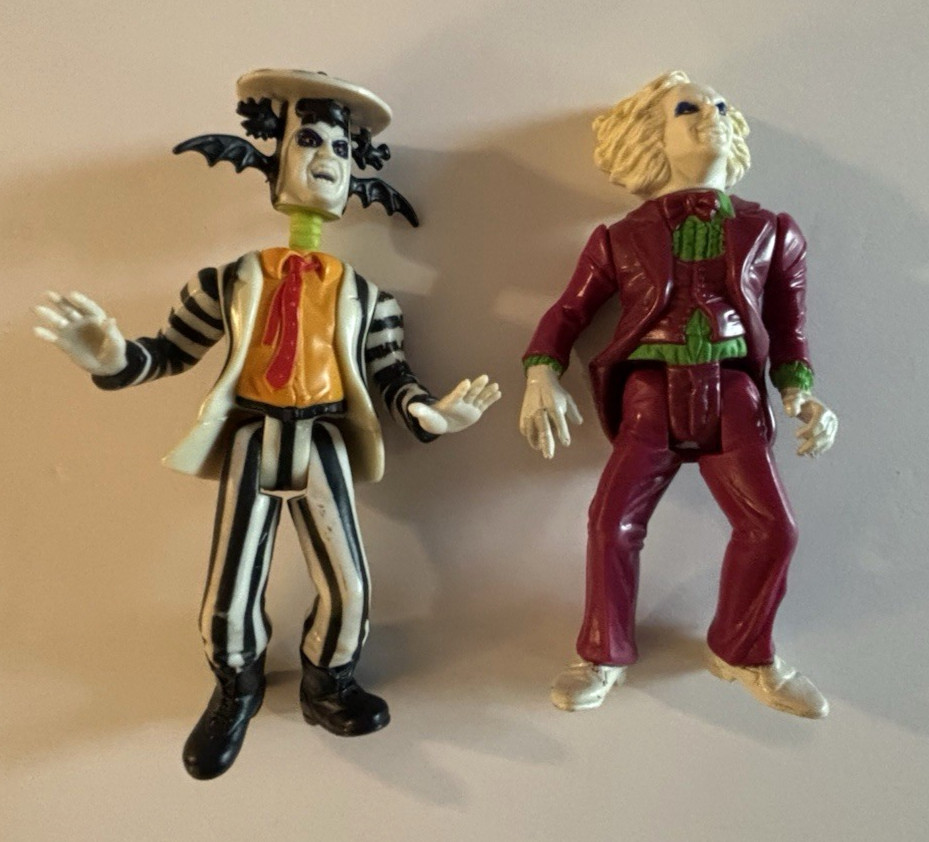 18 Miscellaneous VTG Items – See Description For More Info