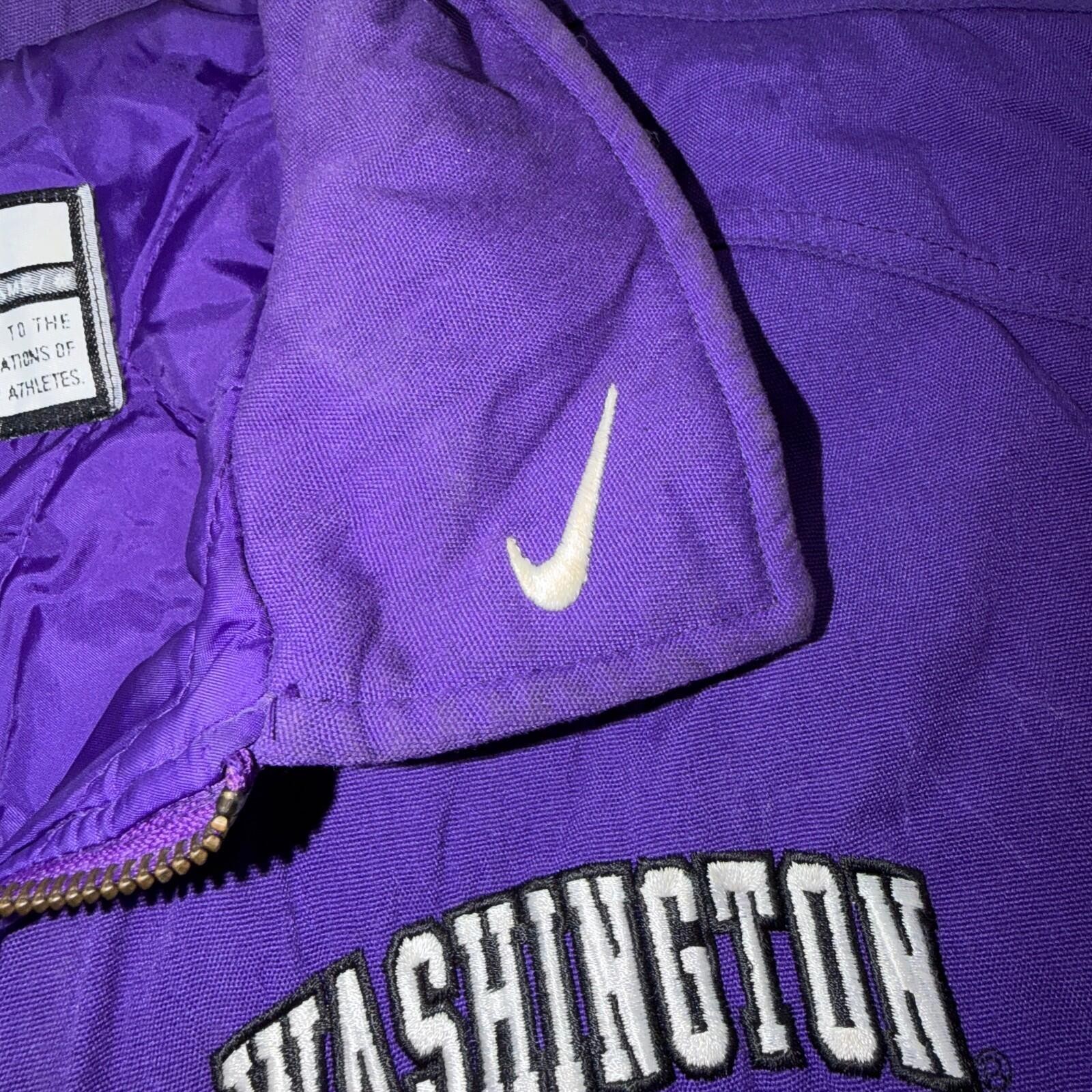Nike VTG 90s University of Washington Huskies Team Jacket Puffer Large DIRTY