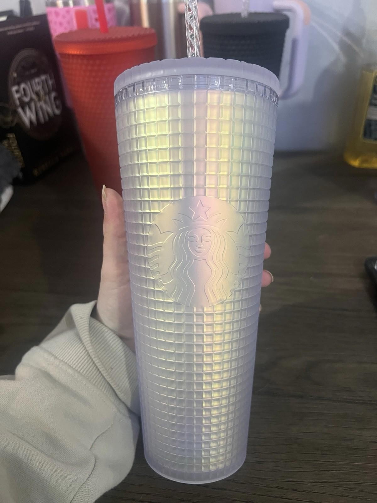 Starbucks 2022 Spring Soft Touch White Frosted Pearl Grid Iridescent 24oz