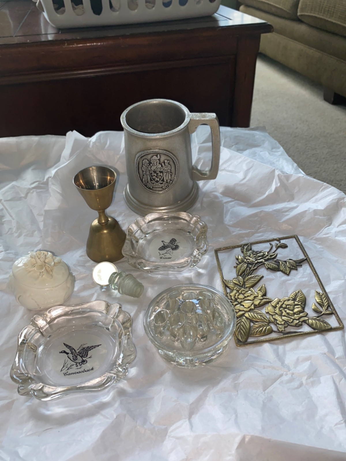1960’S LOT ASHTRAYS TRINKET BOX FLOWER FROG BRASS DBLE SHOT GLASS PEWTER STEIN