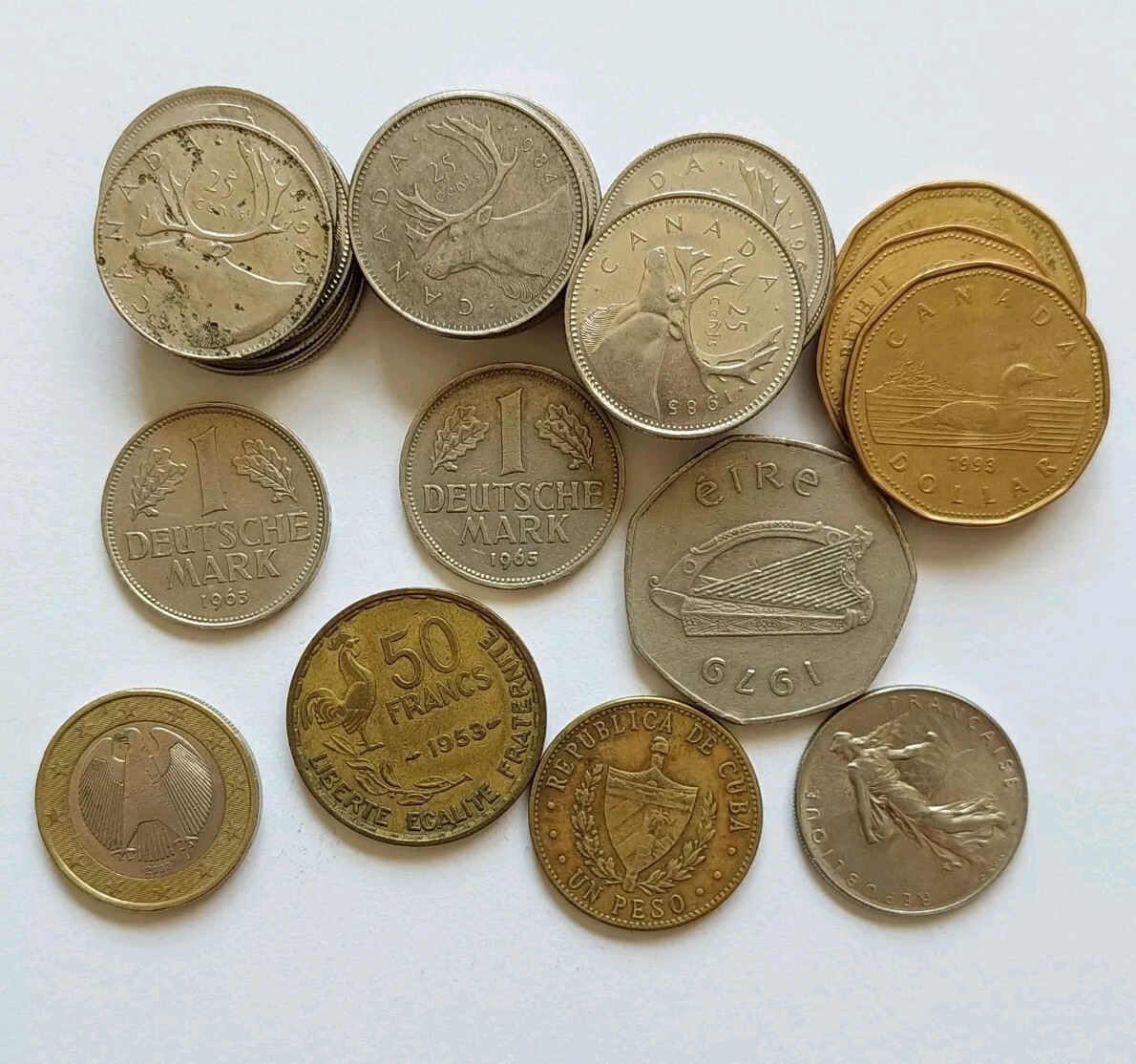 Lot of 29 Mixed Foreign Coins- 21 Canada, 3 Germany, 2 France, Ireland, etc..