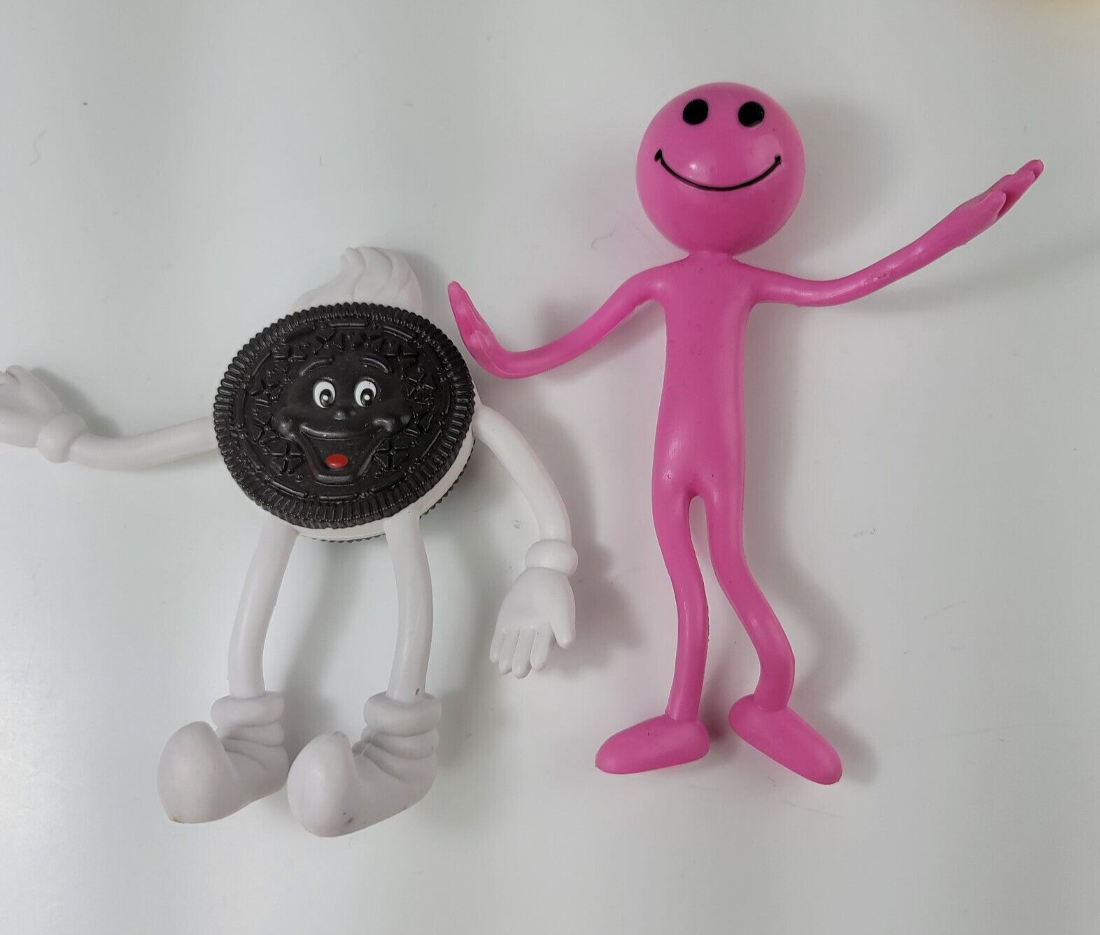 Y2K Toy Junk Drawer Lot Pocket Etch A Sketch Tops Oreo Bendy Man Key Chain AS IS