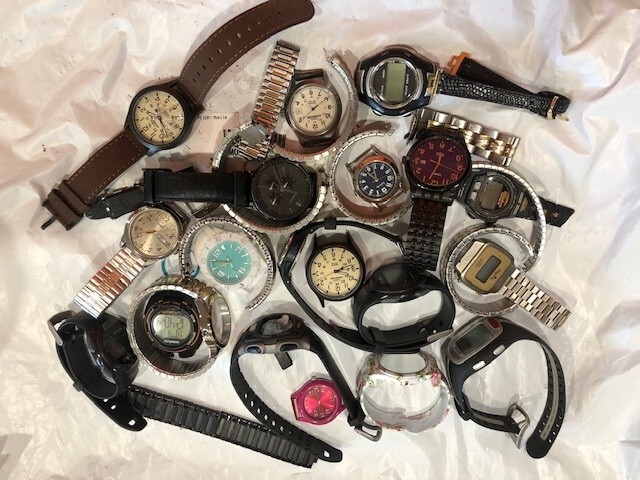 5 pound lot of New & Vintage items- ** see details**-#FT457