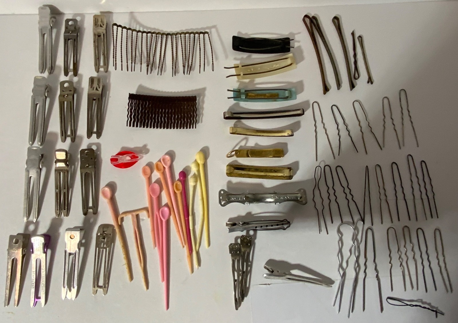 VTG Junk Drawer Lot Assemblage Art Mixed Media Crafts Hair Accessories 60+ Pins