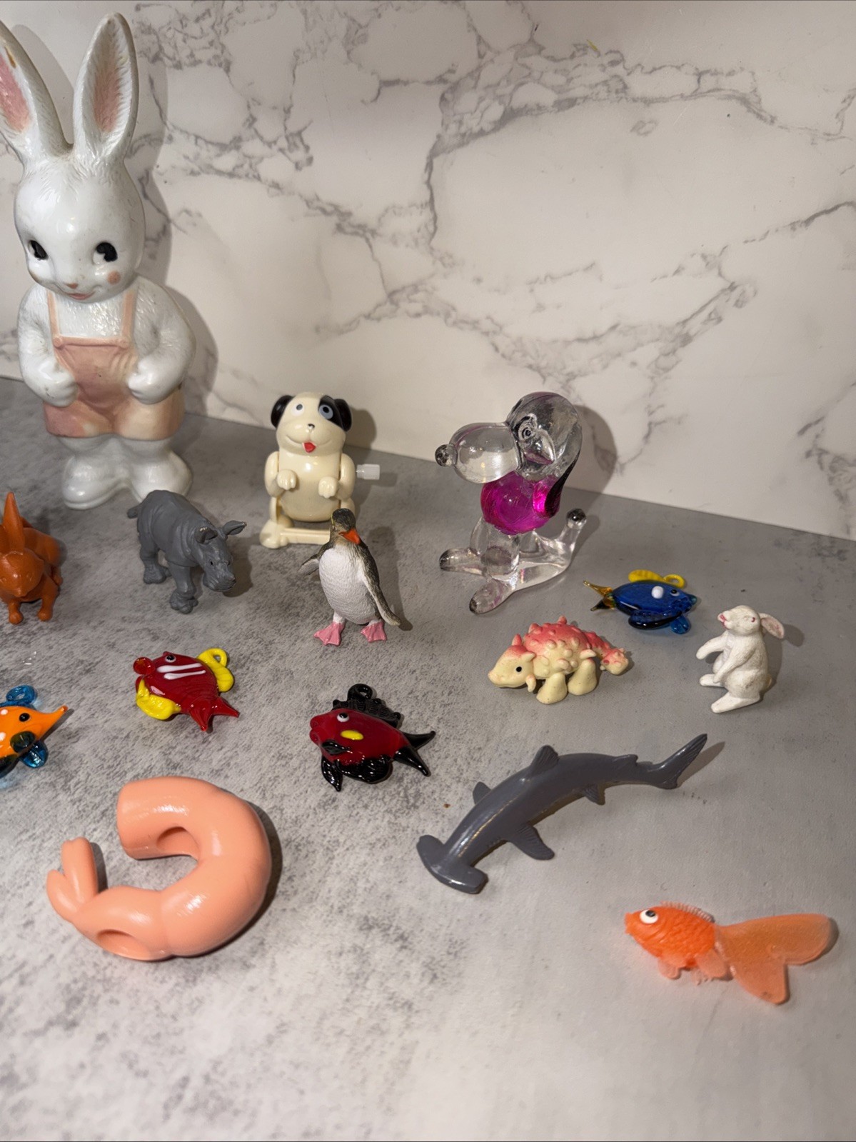 Vintage & Modern Figurine Smalls Lot ~ Trinkets & Collectibles 17 Items ANIMALS