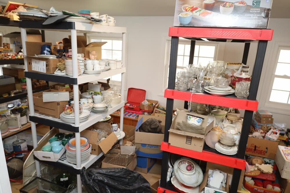 20 Pounds “Junk Drawer”- Estate sale, old & new mix items-in a Bulk #GH67