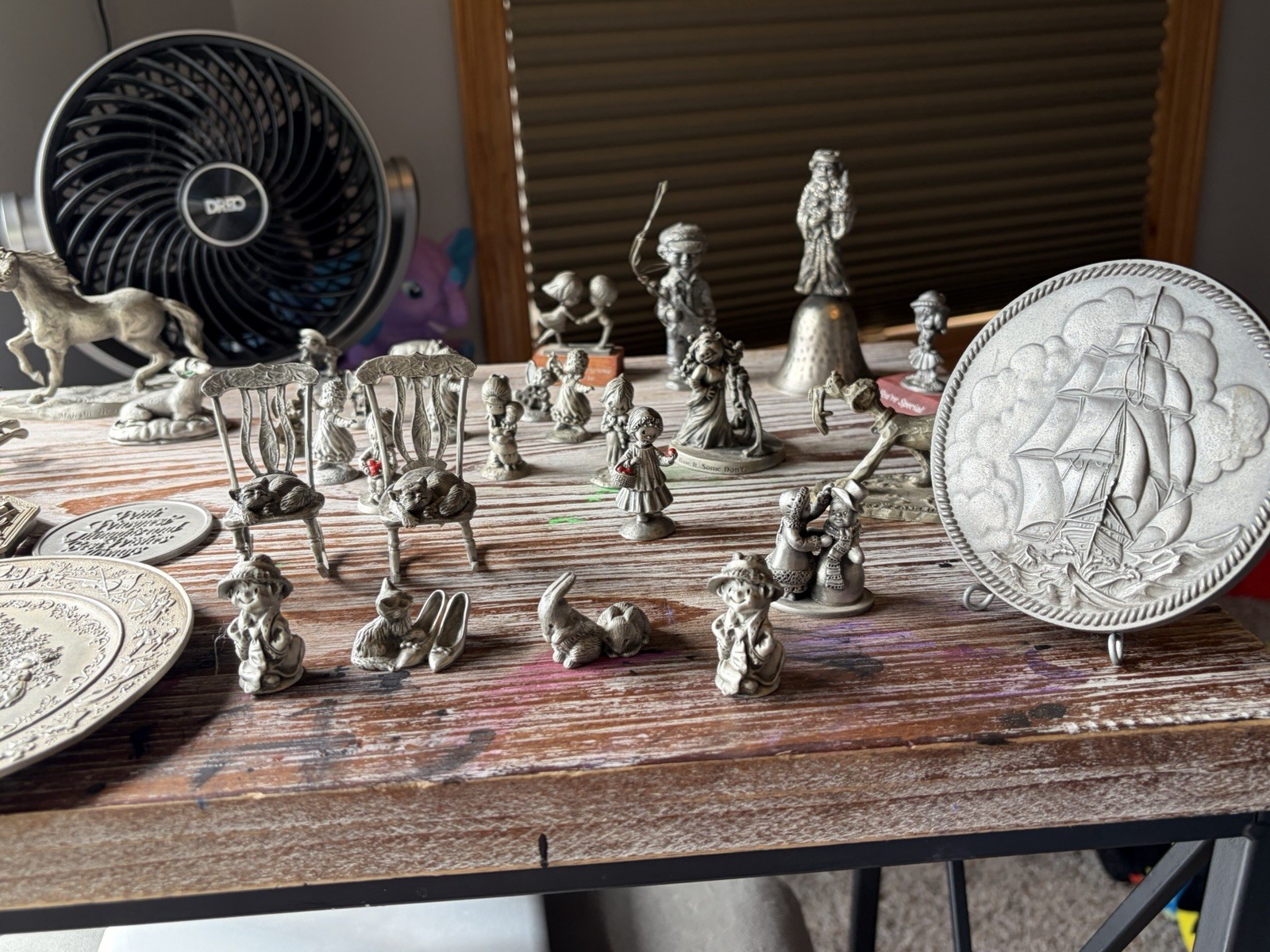 Mixed Halmark Pewter collectibles ￼