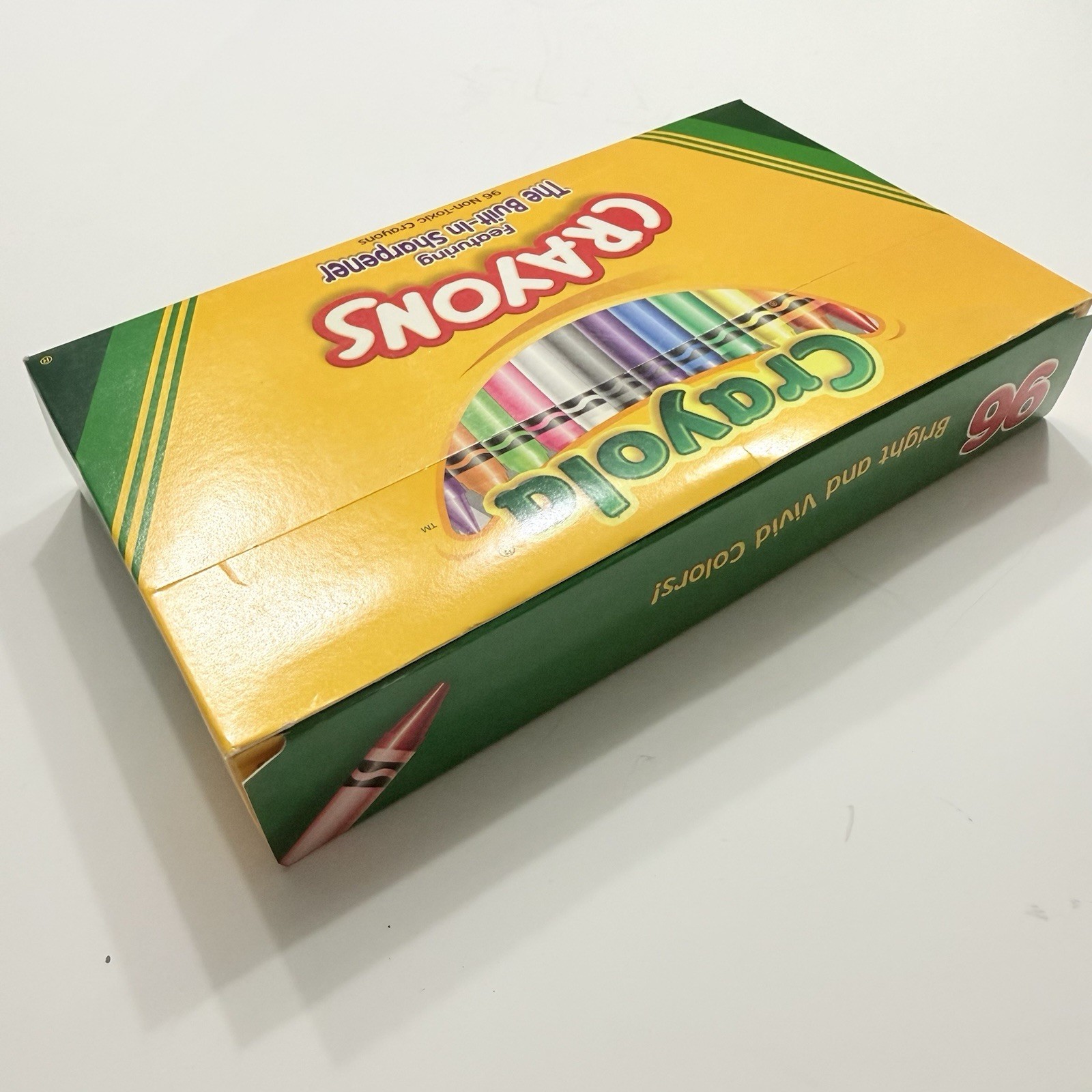 NIB 96 Crayola Crayons Built In Sharpener – 2002 Retired/Rare & Metallic RX Gel