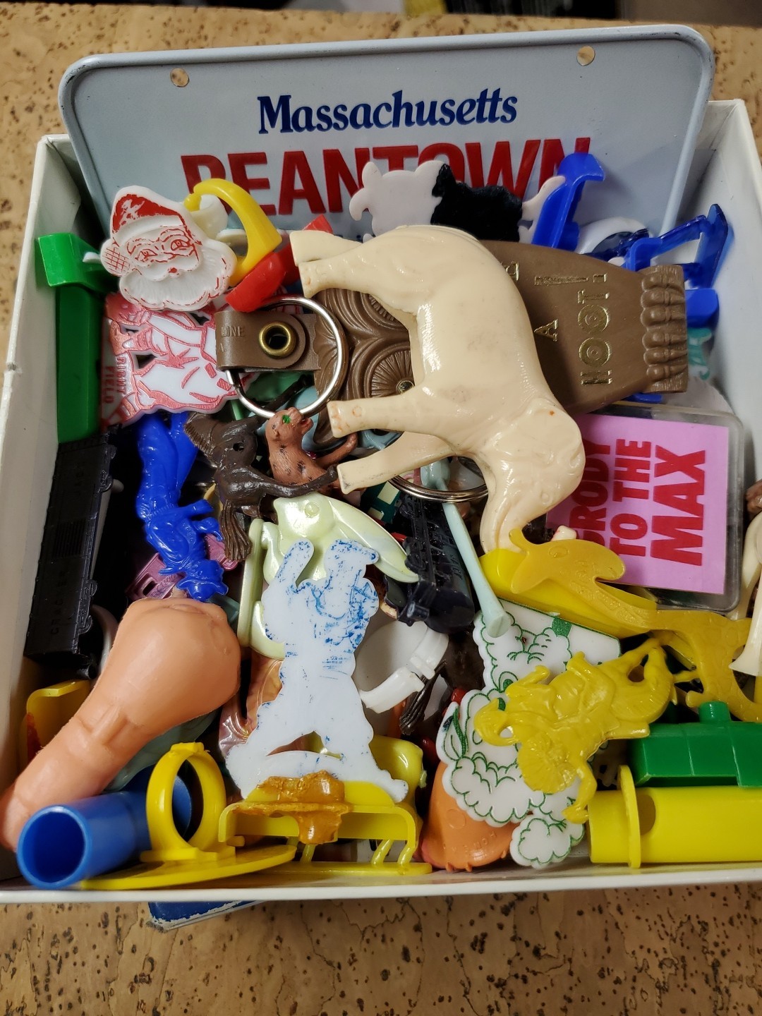 Vintage Plastic Toy Junk Drawer Lot Keychains License Premiums